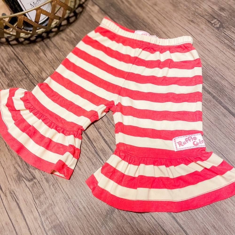 3/4 ruffle girl bottoms
